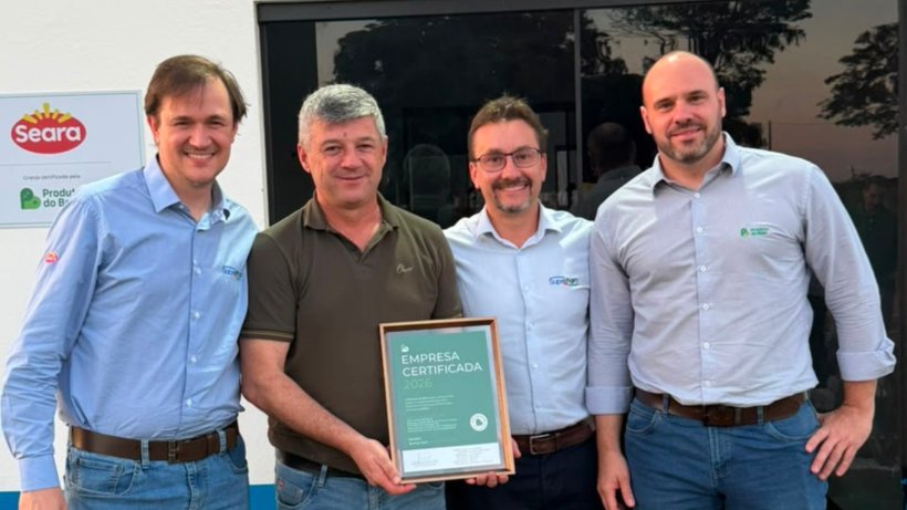 Da esquerda para a direita: Cícero Tecchio (Seara), Denis Farenzena (integrado), Vamiré Sens (Seara) e José Rodolfo Ciocca (Produtor do Bem).